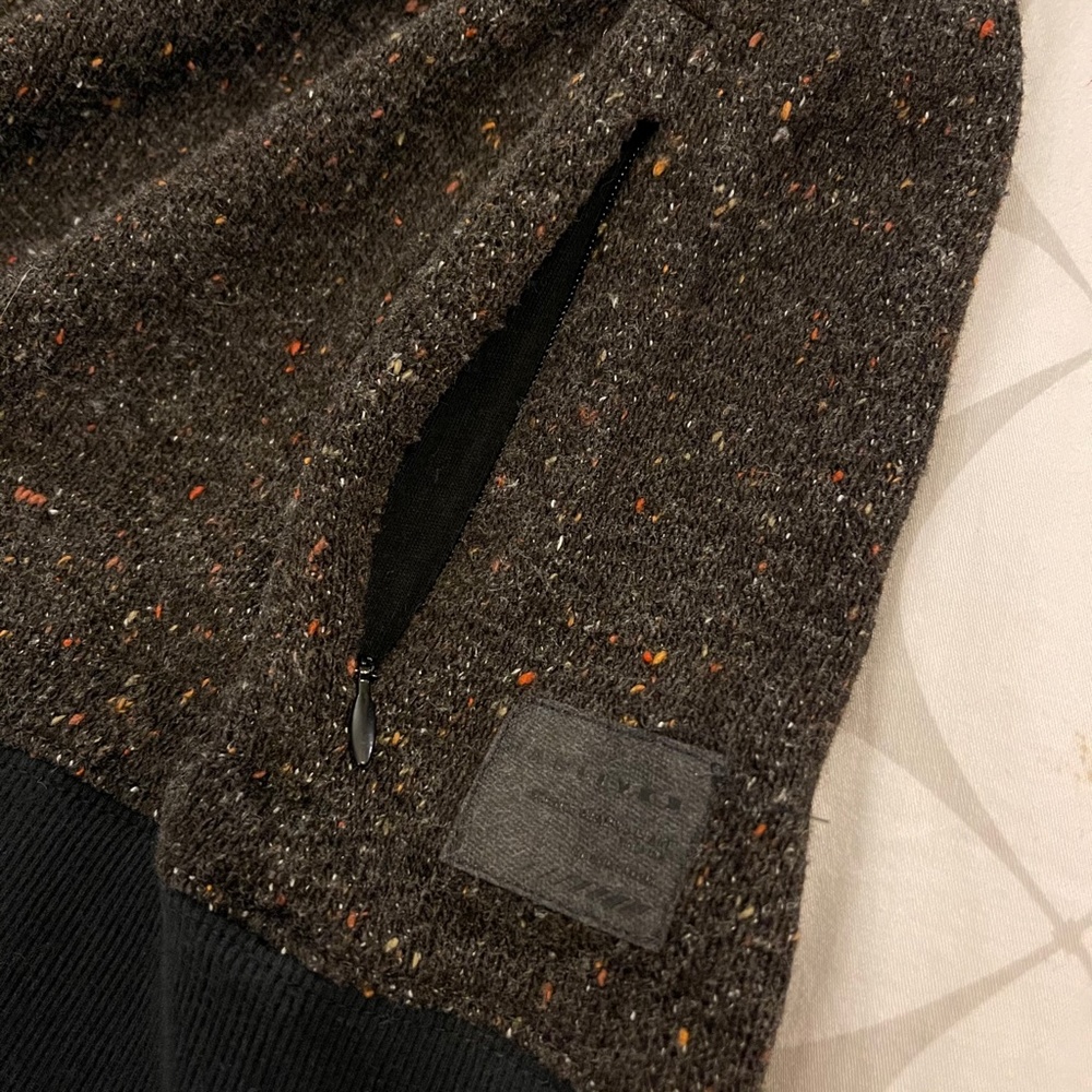 Oakley raglan knitted sweatshirt. - Picture 5 of 6